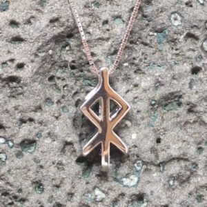 hálsprýði við bindrúnuni fyri hjarta, 925s